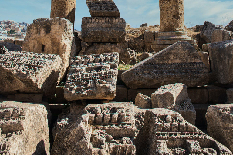 Desde Ammán: tour de día completo - Jerash y el Mar Muerto.visita sólo con transporte