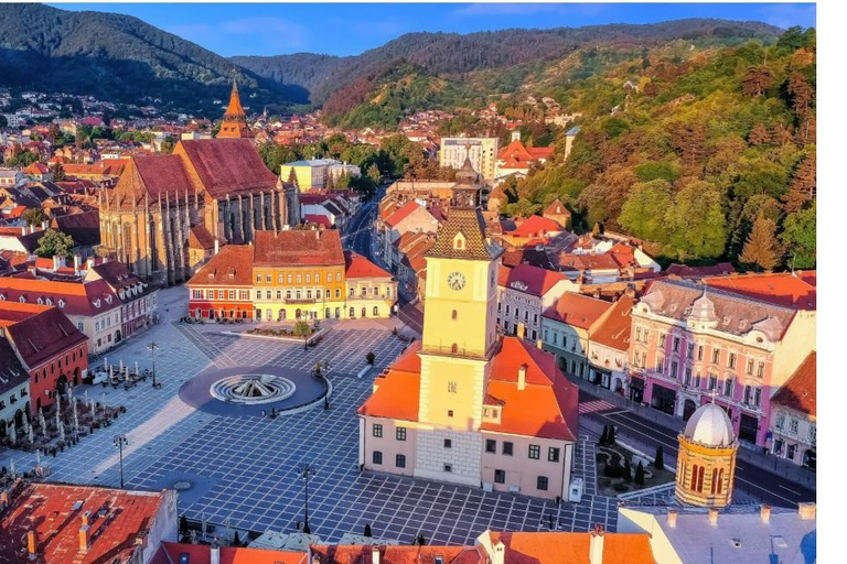Brașov in Focus: A Walking Tour, Hike & Photo Experience