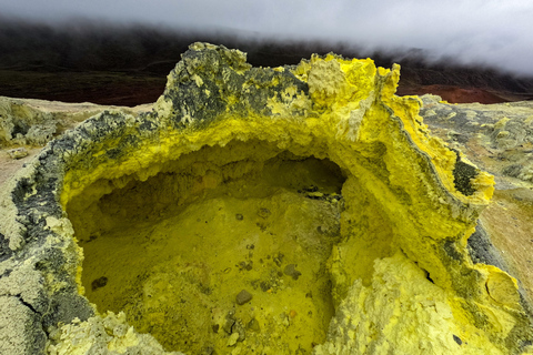 Avventura sul vulcano Sierra Negra e nelle miniere di zolfo