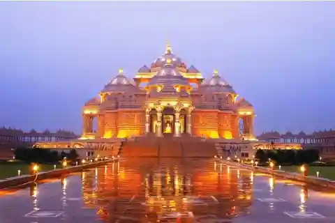 De Deli: Visita a Akshardham com espetáculo de luz e água