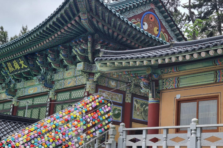 Busan: Private Tour with Stone Buddha, Garden, UN Cemetery