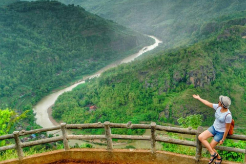 Yogyakarta: Alba a Magunan e tour in canoa alla spiaggia di DriniYogyakarta: alba a Magunan e tour in canoa sulla spiaggia di Drini