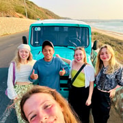 The sunrise or sunset Jeep tour in Mui Ne lasts 4.5 hours. The sunrise or sunset Jeep tour in Mui Ne lasts 4.5 hours.