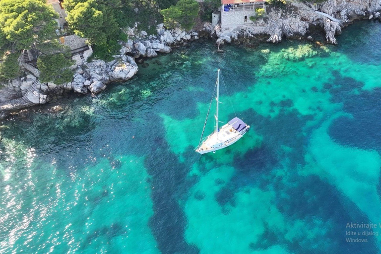 Dubrovnik: Private Sailing Boat Tour to Elaphiti & Blue Cave