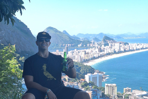 RIO DE JANEIRO:Two Brothers Hike &amp; Vidigal Favela experience