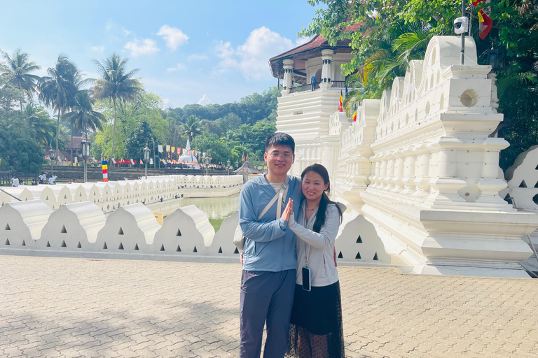 Explore Sri Lanka in 4 Days – Culture, Nature & Adventure