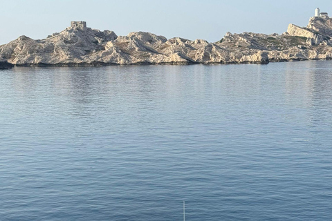 Boat trips from Marseille
