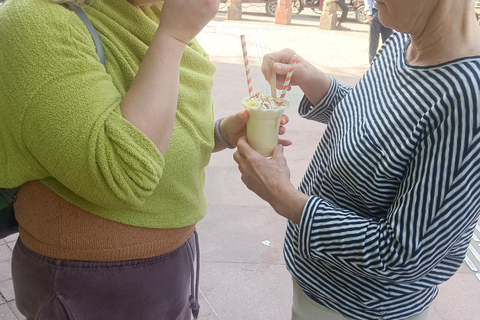 Delhi: Old Delhi Heritage Walk and Food Tour Old Delhi Walking Food tour with Pick up and drop by car