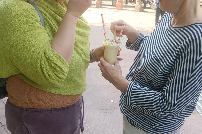 Delhi: Old Delhi Heritage Walk and Food Tour Old Delhi Walking Food tour with Pick up and drop by car