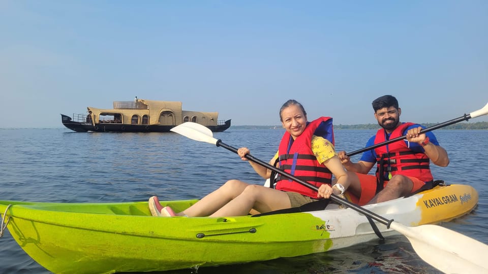 Kayak al Santuario de Aves de la Isla Pathiramanal y Paseo por la ...