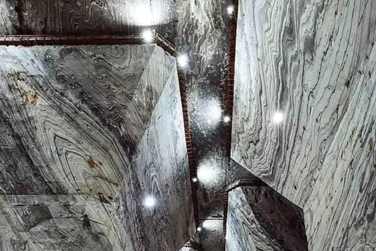 Brașov: Iulia Hașdeu Castle & Slănic Prahova Day Trip