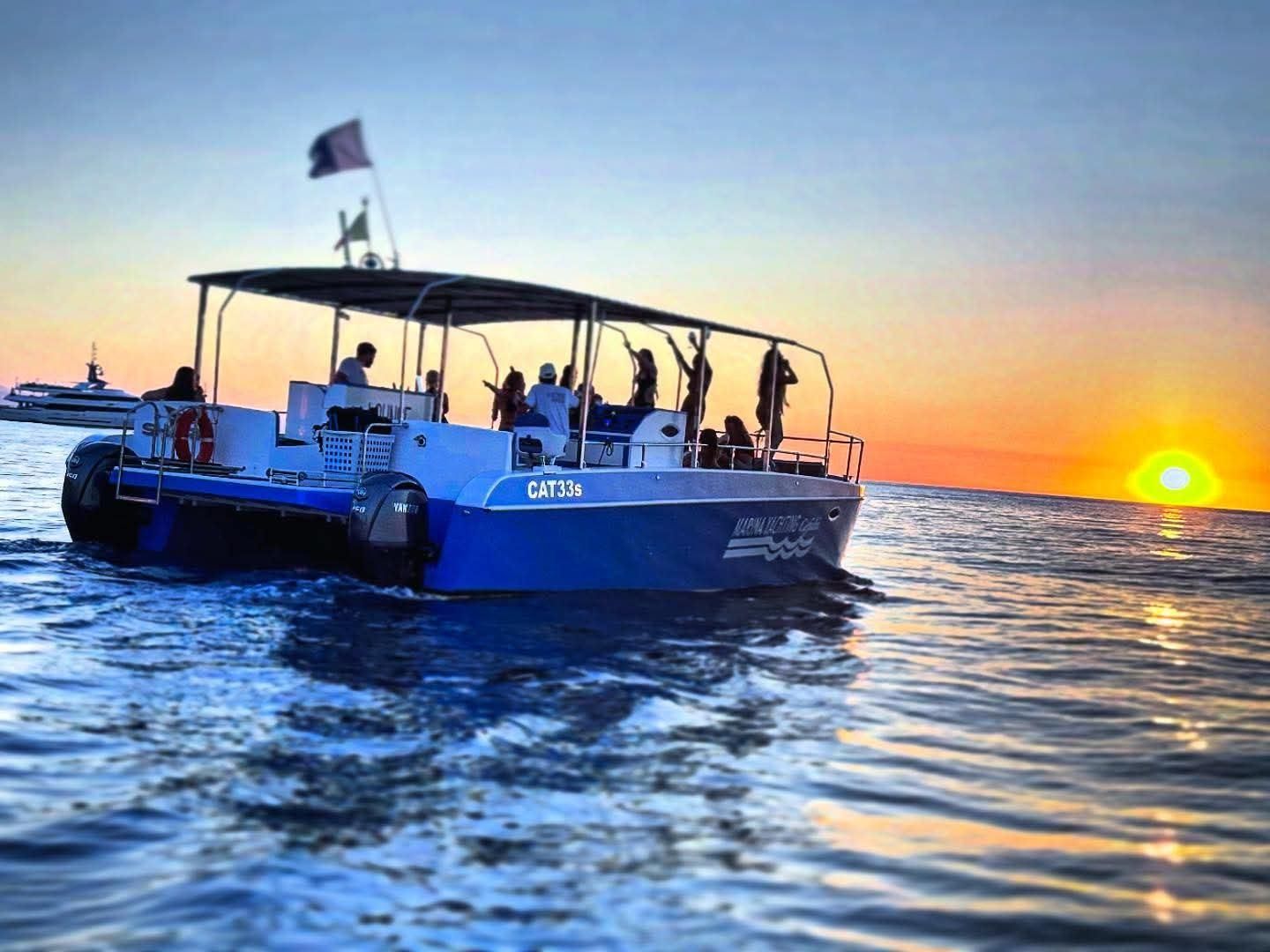 Katamaran-Sonnenuntergangs-Kreuzfahrt in Cefalù