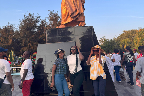 Accra - stadens höjdpunkter Stadsvandring med höjdpunkter, kultur och historia med transfer