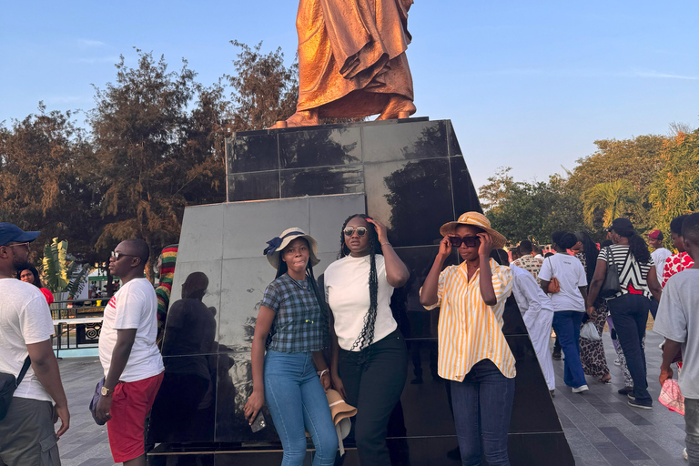 Accra - stadens höjdpunkter Stadsvandring med höjdpunkter, kultur och historia med transfer