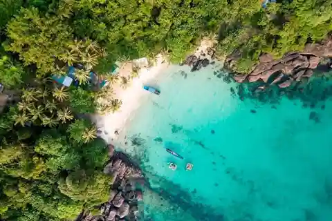 Phu Quoc: 3-Island + Visit Cruise with Water Sports & Lunch