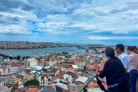 Estambul: recorrido a pie por el distrito de Gálata con entrada a la torreTour matutino