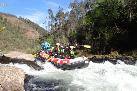 Vanuit Porto: Paiva rivier Rafting ontdekkingstocht - Avonturentocht