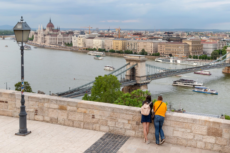 Vienna: Bratislava and Budapest Day Trip with Guide Full bilingual guided tour