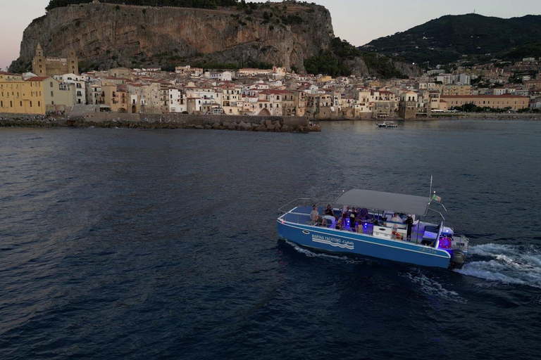 Cefalù: Coast-to-Coast Catamaran Tour