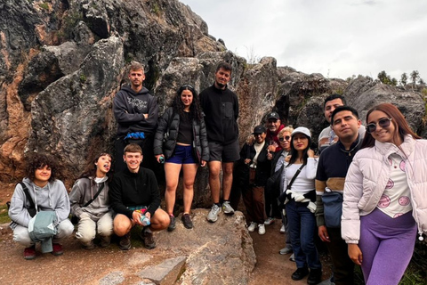 Cusco: City Tour Tour de Medio Día con Sacsayhuamán y Q’enqo Cusco: Morning City Tour with an Andean Dance Experience