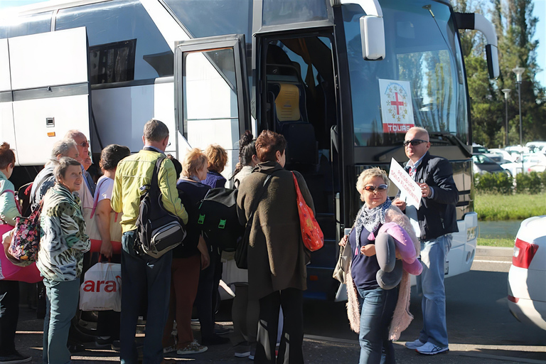 Kutaisi: 8-Day Private Group Tour with Accommodation