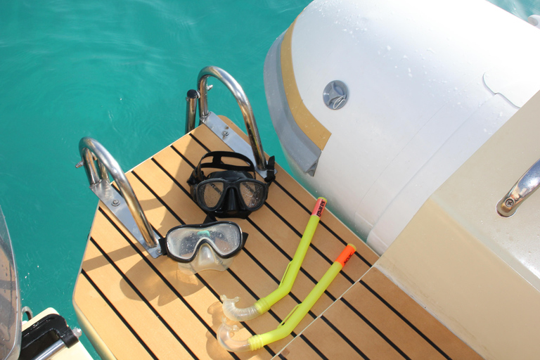 Cagliari: Boat Excursion along the Coast with a Swim and Aperitif Cagliari: Fast Boat Excursion along the Coast with Swimming and Aperitif