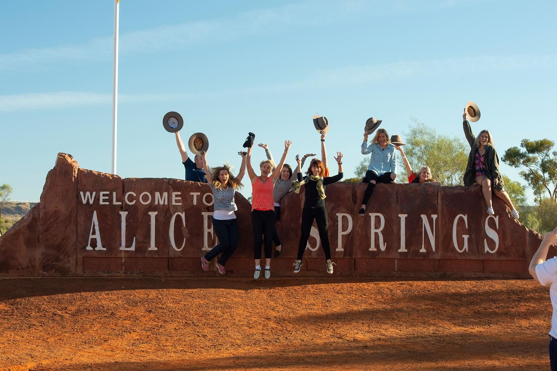 Alice Springs: Highlight-Tour durch die Stadt mit Mittagessen & Sonnenuntergang