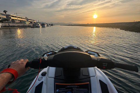 Gibraltar: Jet Ski Tour of the Bay Gibraltar:1hr Jet Ski Tour of the Bay