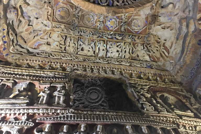 Datong Yungang Grottoes Hanging Temple Pagoda di legno in auto