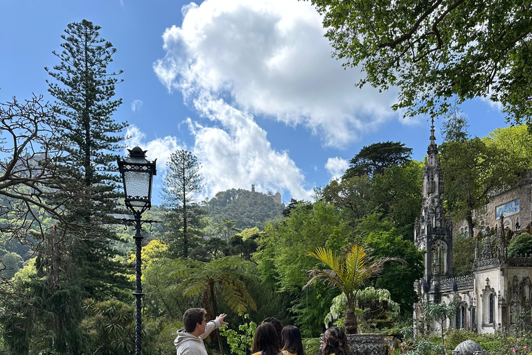 Half-Day Sintra Pena and Regaleira palace with small group Half-Day Sintra Pena and Regaleira Small Group
