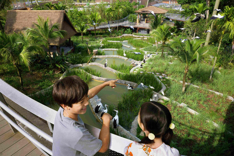 Singapore: Bird Paradise Entry Ticket with Hotel Transfer