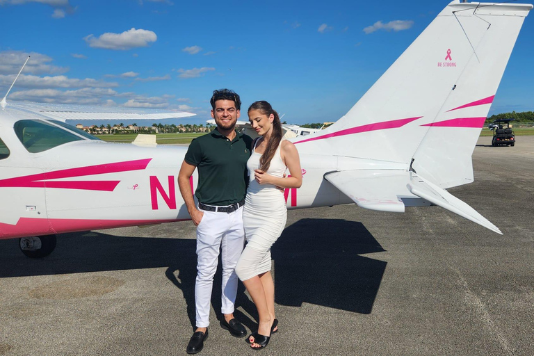 Miami: Coastal Private Airplane Scenic Flight with drinks Miami: Coastal Private Airplane Scenic Flight