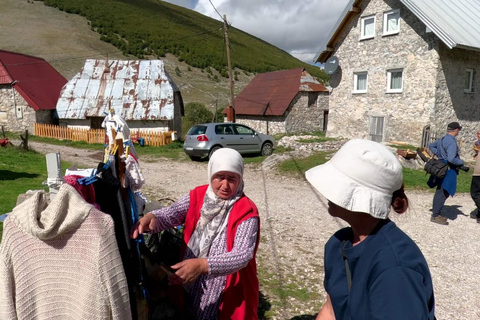Sarajevo: Lukomir Village Tour with Local Food Tasting