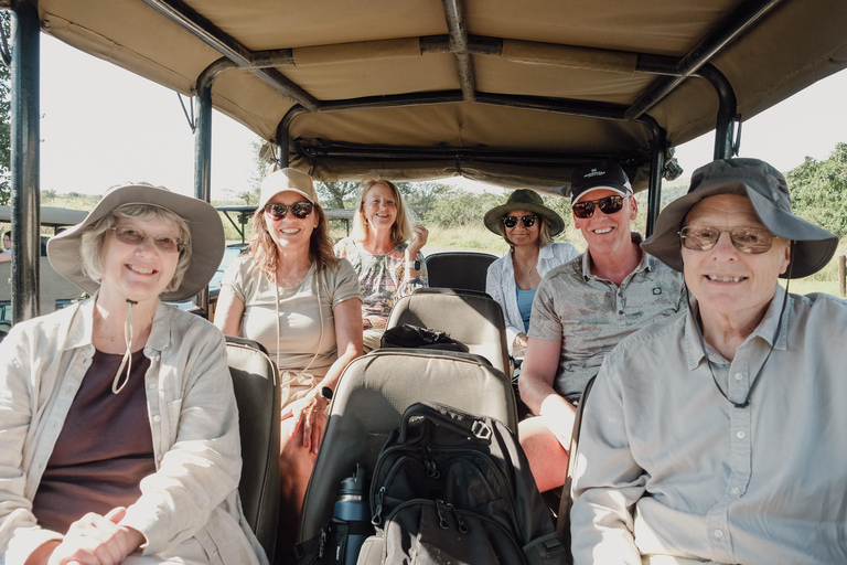 From St Lucia: Big 5 Safari in the Hluhluwe-Imfolozi Park Safari For Six Big 5 Safari