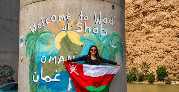 Muscat: Wadi Al Shab Oasis, Secret Cave & Sinkhole