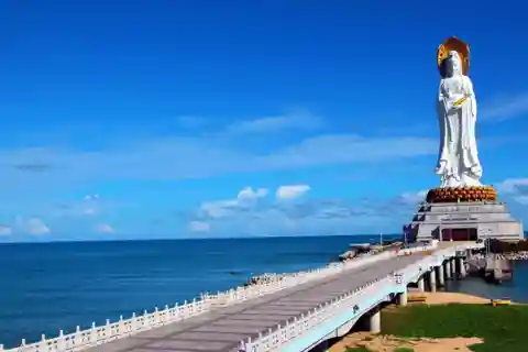 Sanya: Ticket de entrada y coche turístico de la Zona de Turismo Cultural de Nanshan