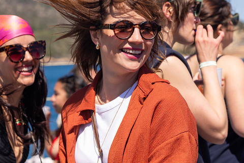 Ibiza: Half Day Pass at Ibiza Boat Club with Brunch & Drinks Bottomless Brunch Boat Party: General Admission