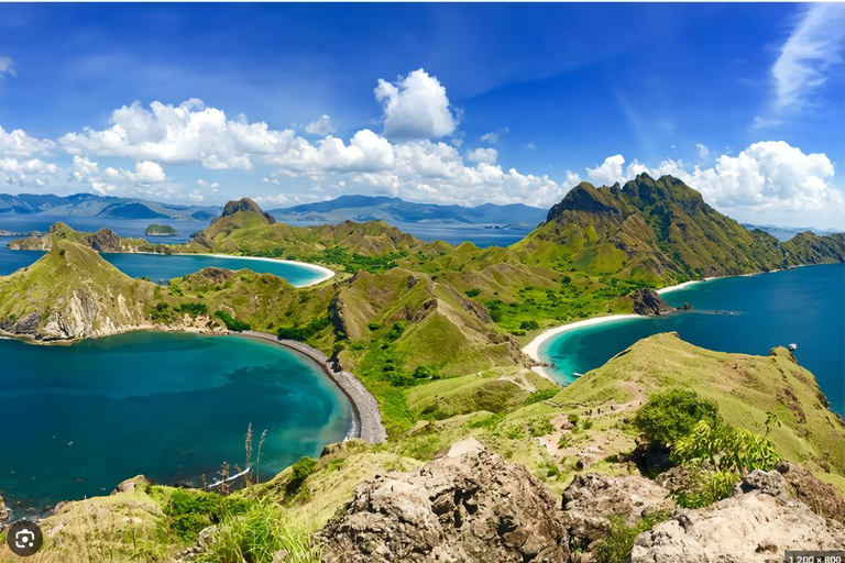 Labuan Bajo : Panorama du coucher de soleil, parc nationalTRIPEDIA1