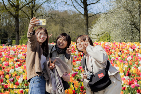 Amsterdam Schiphol Airport Shuttle Bus to Keukenhof & Entry