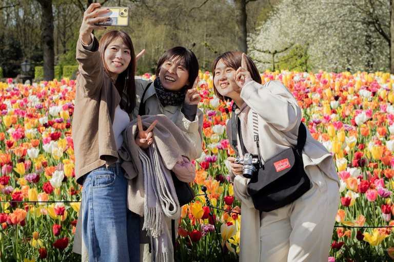 Amsterdam Schiphol Airport Shuttle Bus to Keukenhof & Entry