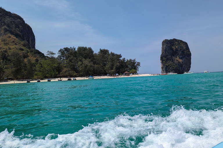 Krabi: Speedboat Transfer between Ao Nang/Railay and Phi Phi Railay Beach to Koh Phi Phi Don by Speedboat