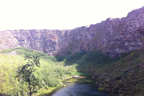 From Akureyri: Diamond Circle Tour with Waterfalls