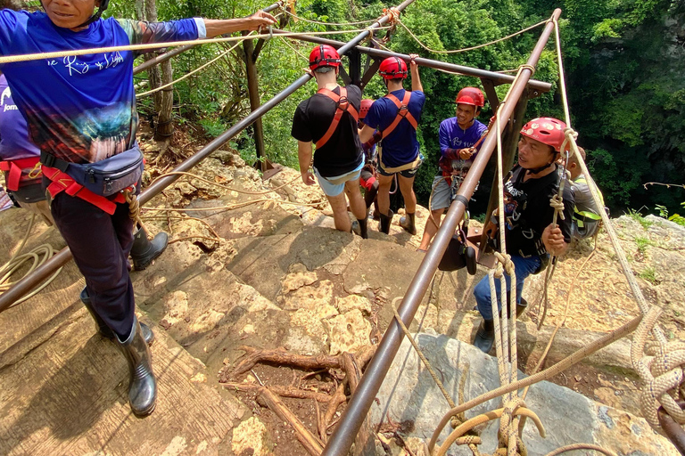 Yogyakarta: Excursão de um dia à gruta de Jomblang e à gruta de Pindul