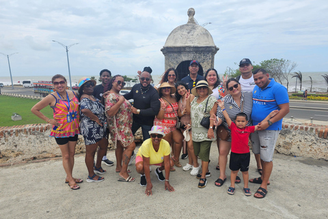 Cartagena Historical Walk Like a Local with Gynno Bambino Discover Cartagena beyond the postcards with Gynno Bambino