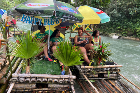 Montego Bay: Excursão de ATV e rafting em bambu com transporteMontego Bay: Passeio de ATV e rafting em jangada de bambu com transporte