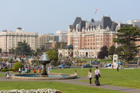 From Vancouver: Victoria Tour with Ferry & Butchart Gardens