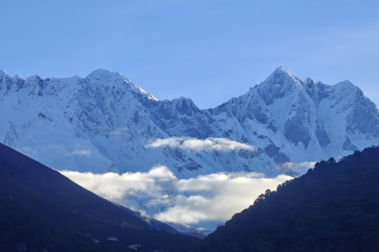 Luxury Everest Base Camp Trek with Helicopter Return 12 Days