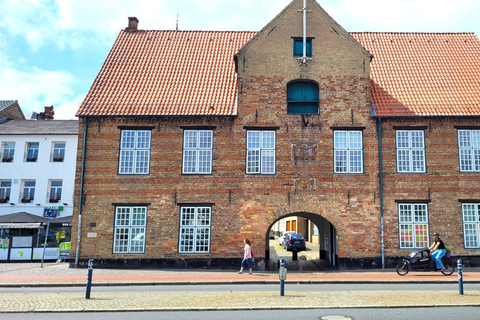 Flensburg: Ontspannen wandelen in historische oude binnenstad en haven