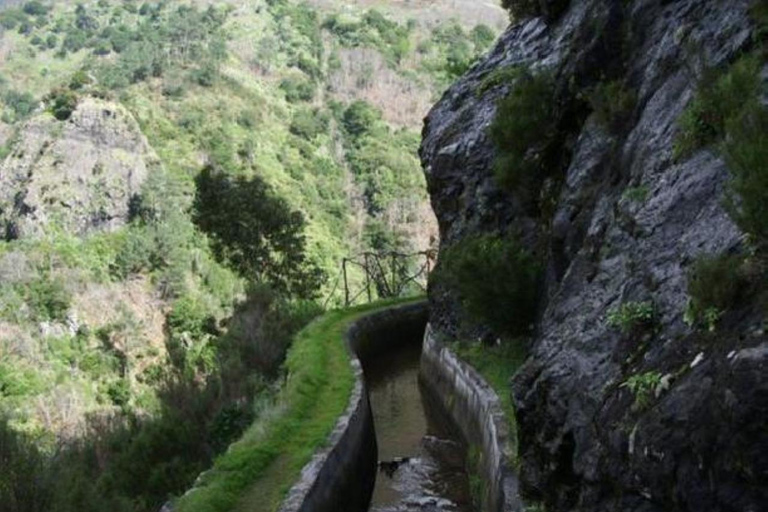 Madeira Serra d’Água: A Scenic Levada Walk Pickup Estreito, Câmara de Lobos