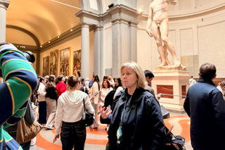 Florence: Uffizi & Accademia Small Group Walking Tour
